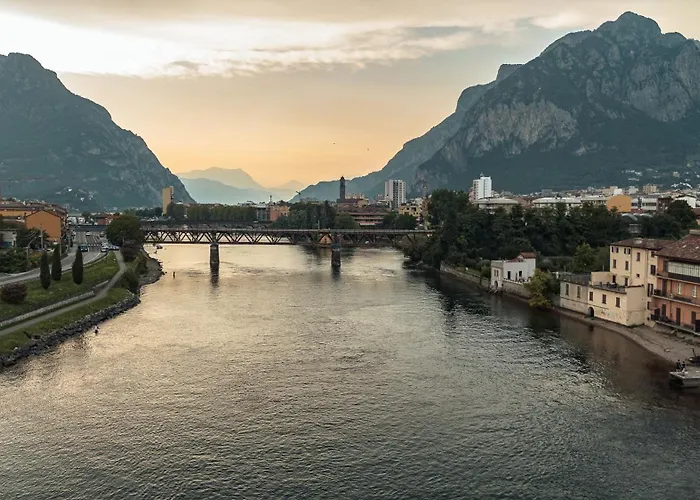 Riolago - Sul Fiume A Lecco